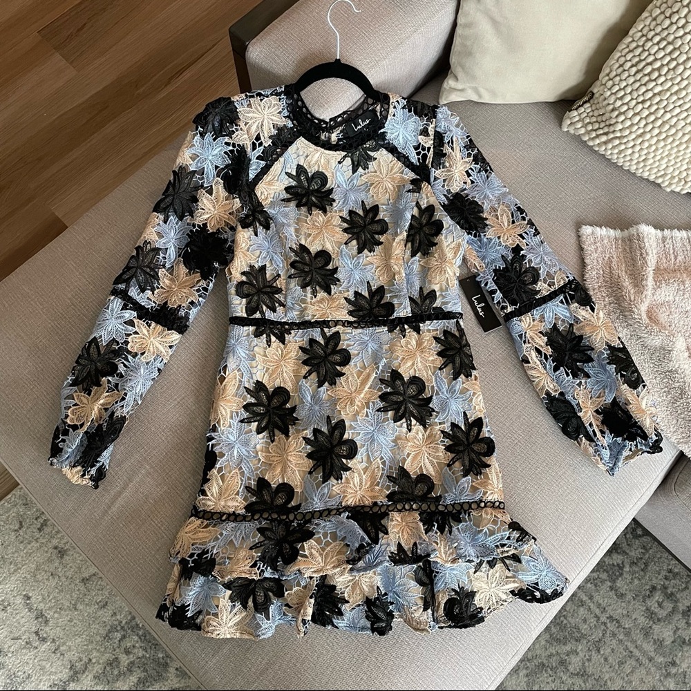 NWT Lulus Floral Crochet Lace Mini Dress